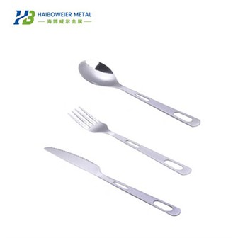 Вилка та ложка з чистого титану